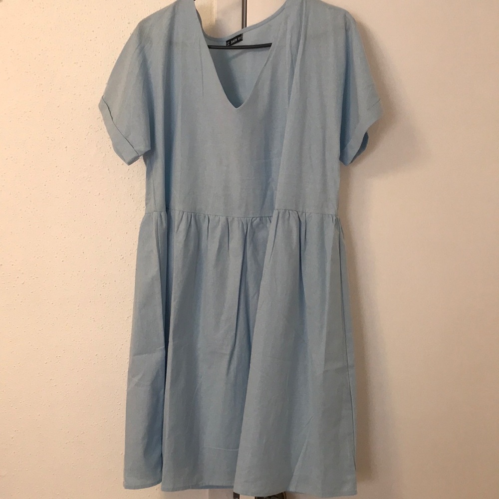 Blue dress